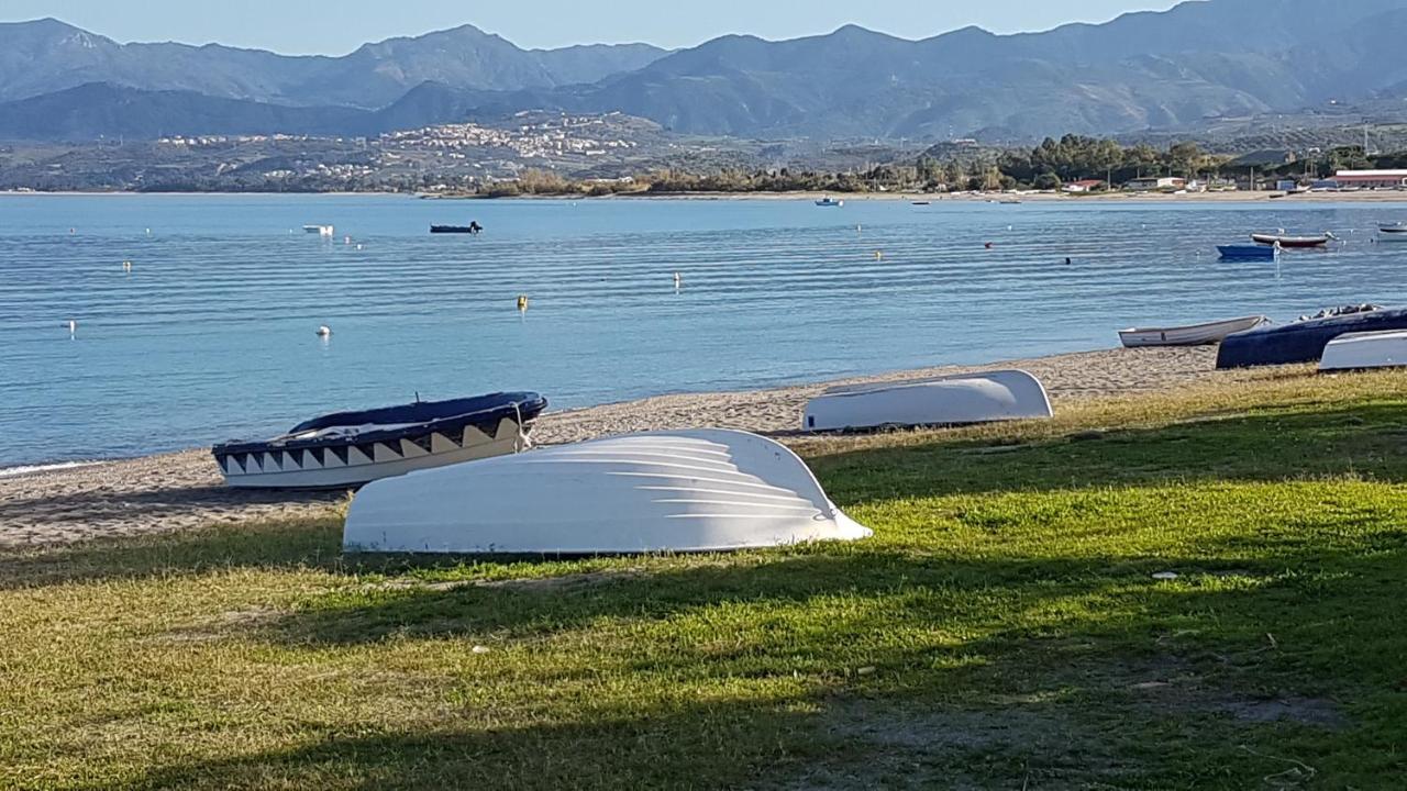 Golfo di Tindari Apartments Falcone Bagian luar foto