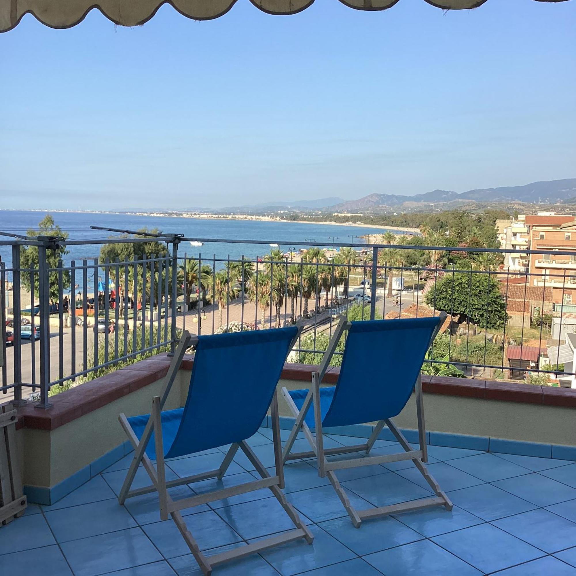 Golfo di Tindari Apartments Falcone Bagian luar foto